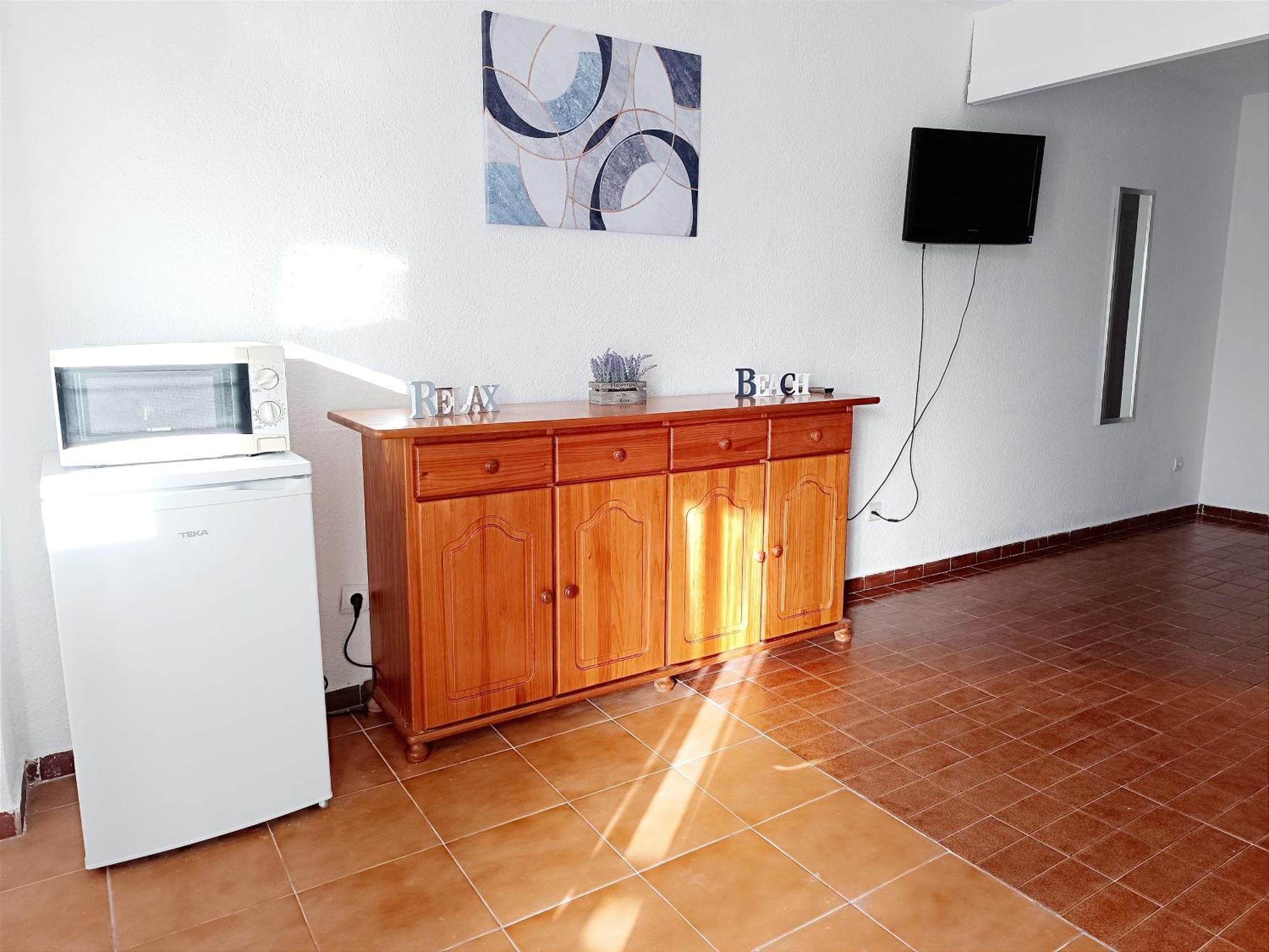 Estudios Alboran Salou, Playa 100m! 6a Planta Apartment *